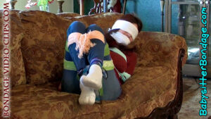 Kinky Aunt Natasha Natasha Loves Being Tied Up with Scarves, Gagged with Socks & Blindfolded! (FULL HD - 16:40 min)