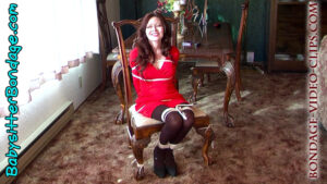 Office Mom Natasha Flade Plays Relaxing Chair Tie Game